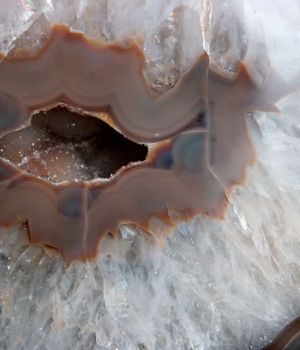 12/2 Geode- Cut and Polished