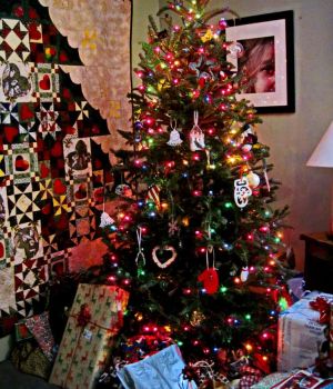 12/25 M&M's Christmas Tree