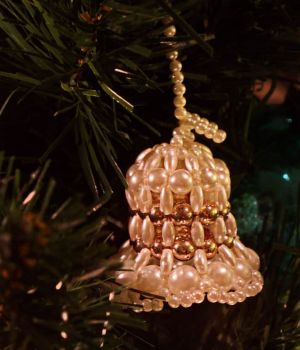 1/1 Beaded Bell Ornament
