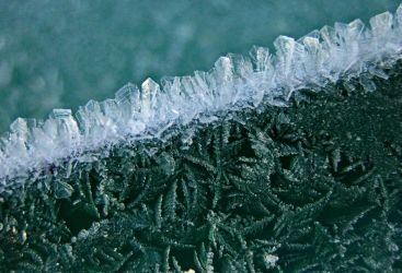 4/8 Heavy Frost Crystals