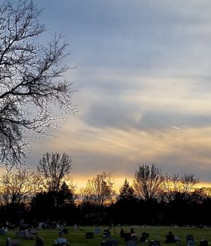 12/26 Clouding Up After a Sunny Day