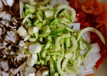 8/8 Makings For Pizza